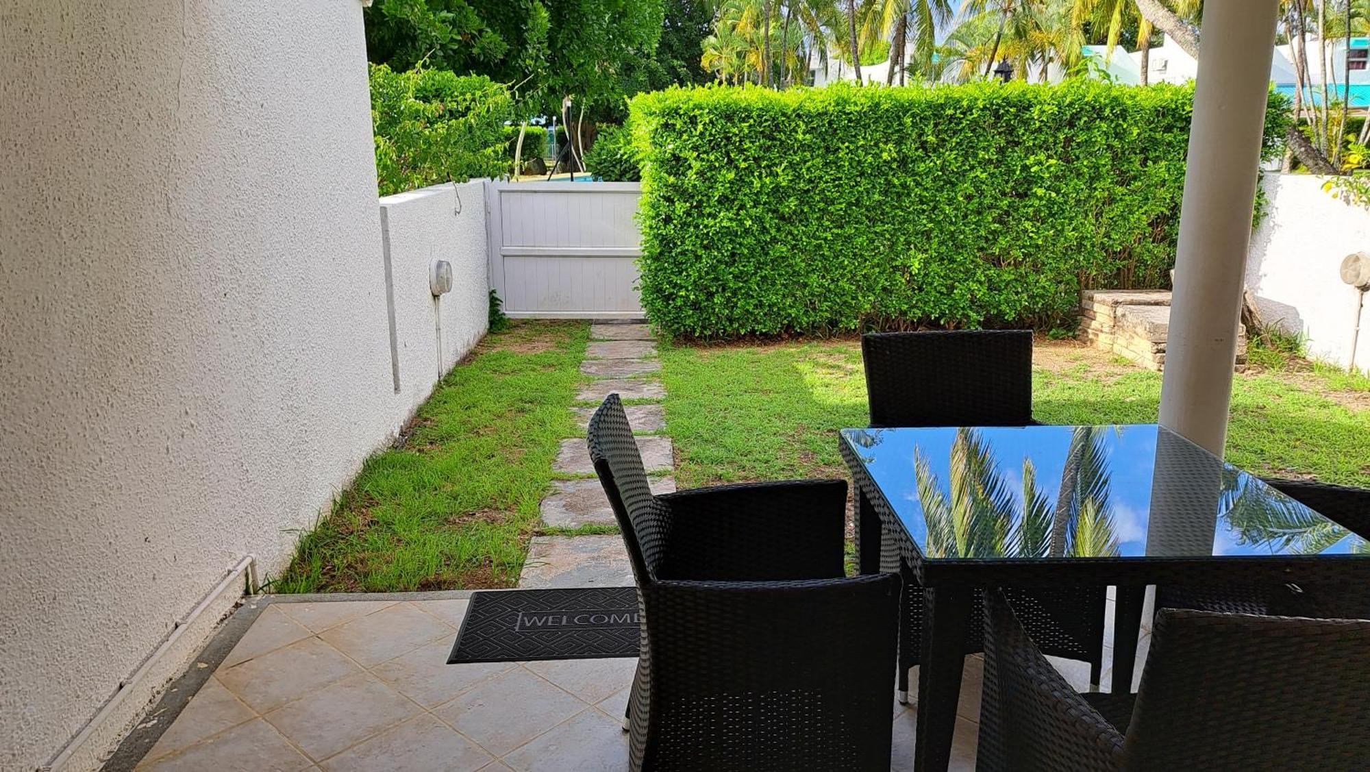 Peaceful And Private Villa Grand Baie Exteriör bild